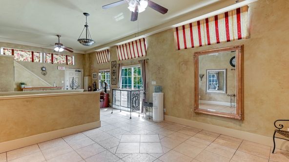 Standalone Commercial Cottage: 2437 Old Eureka Way, Redding, CA 96001